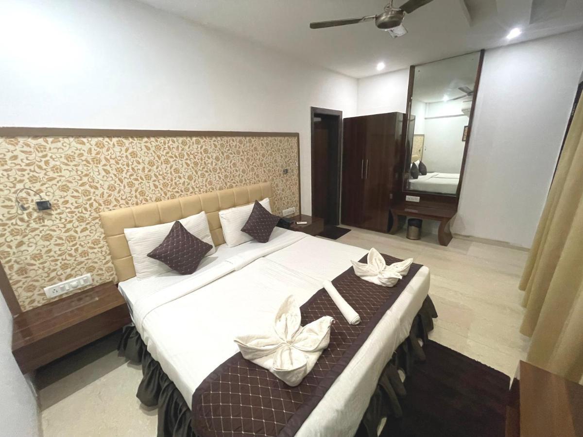Hotel Goa Continental Arpora Luaran gambar