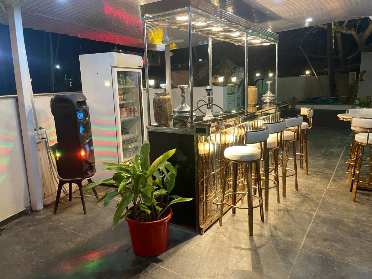 Hotel Goa Continental Arpora Luaran gambar