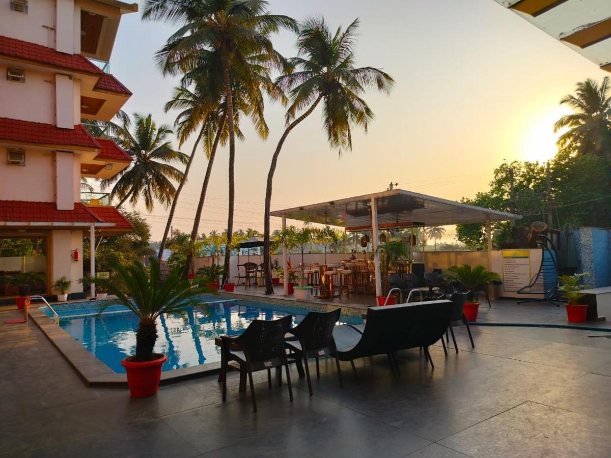 Hotel Goa Continental Arpora Luaran gambar