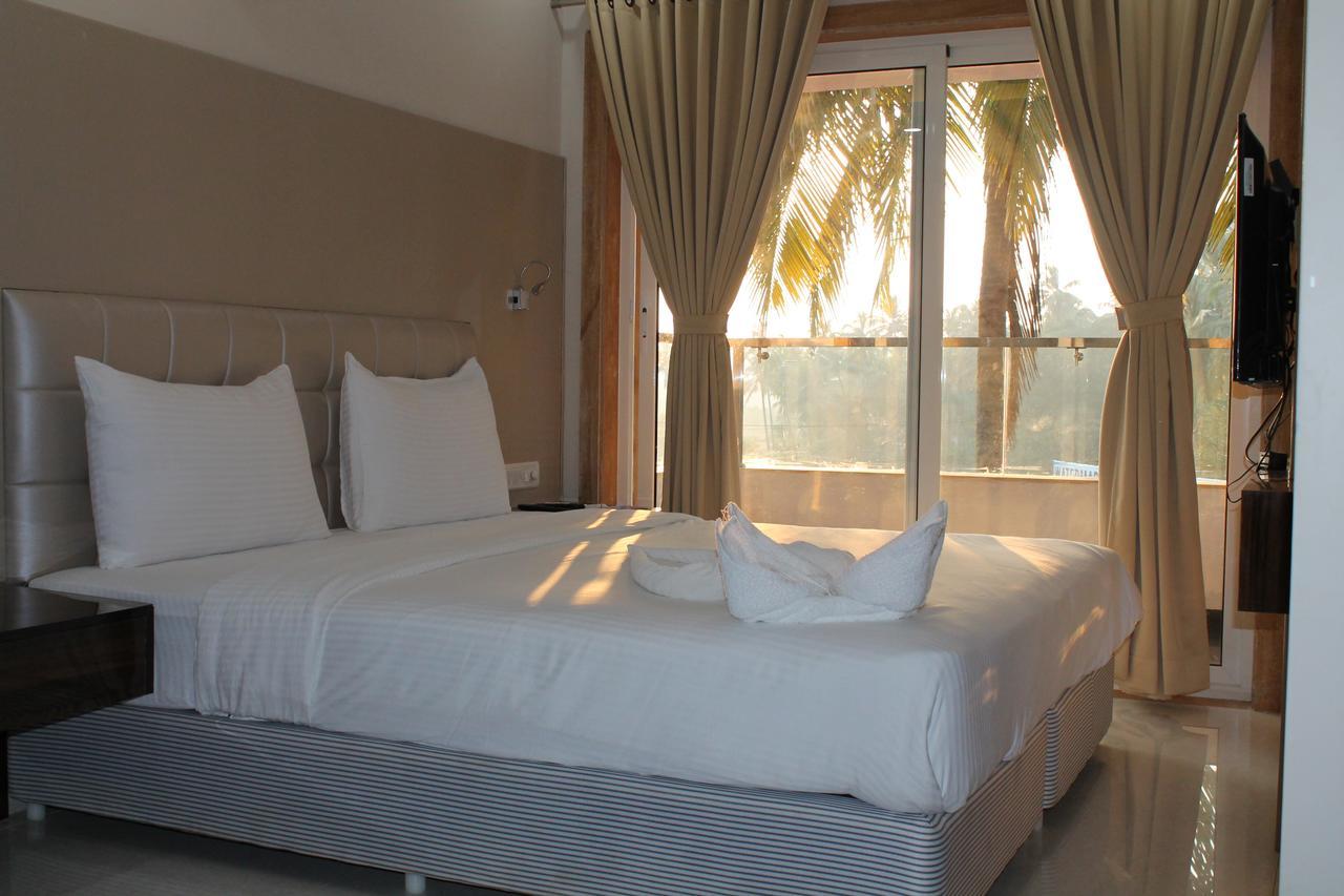 Hotel Goa Continental Arpora Luaran gambar